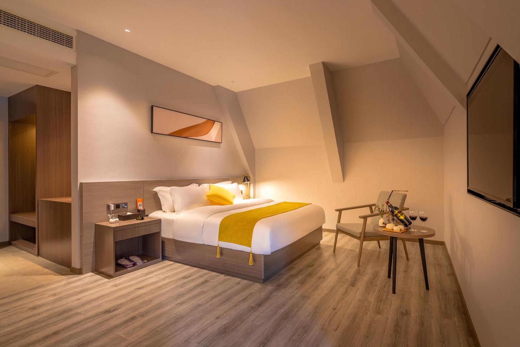 Luzhou Baian Smart Hotel Exterior photo